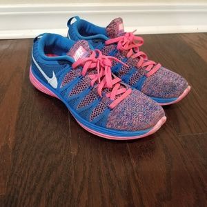 Nike Flyknit Lunar 2